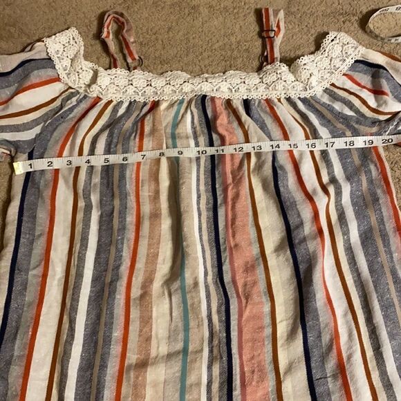 STYLE & Co Cold Shoulder Women’s Shirt - Picture 6 of 8